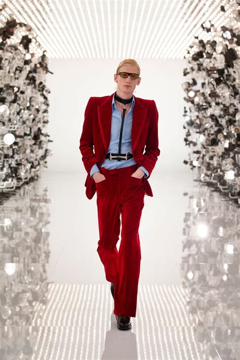 red gucci suit